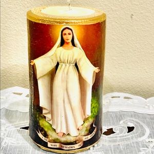 Decorative candle